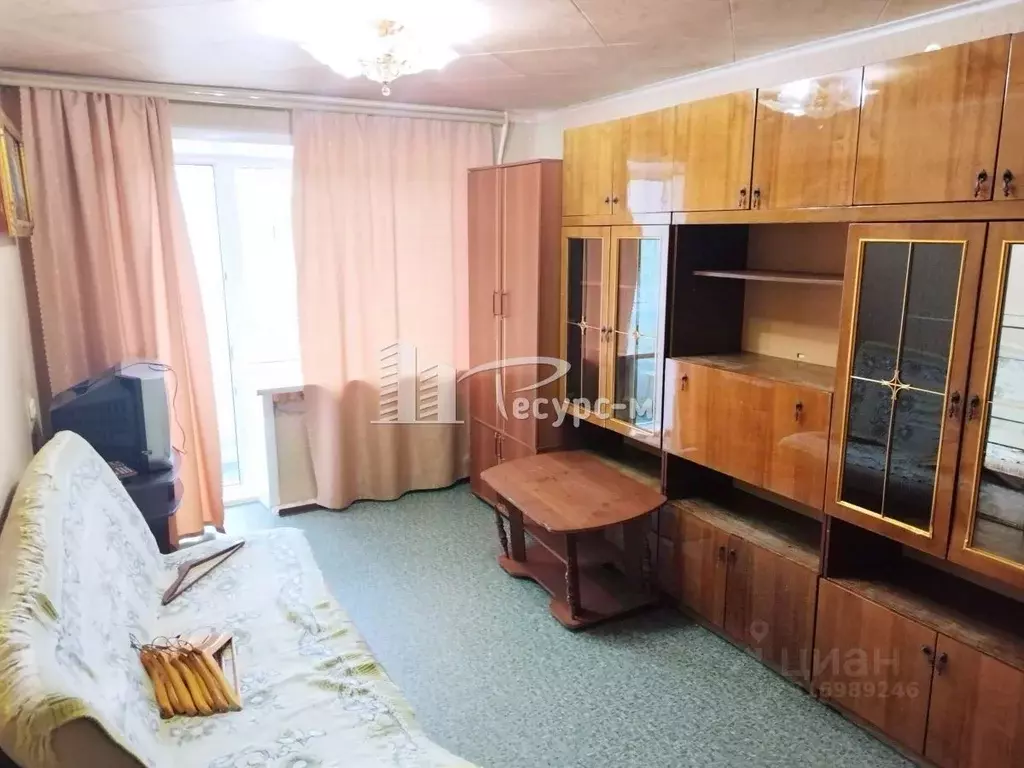 1-к кв. Нижегородская область, Выкса ул. Симы Битковой, 28 (31.2 м) - Фото 0