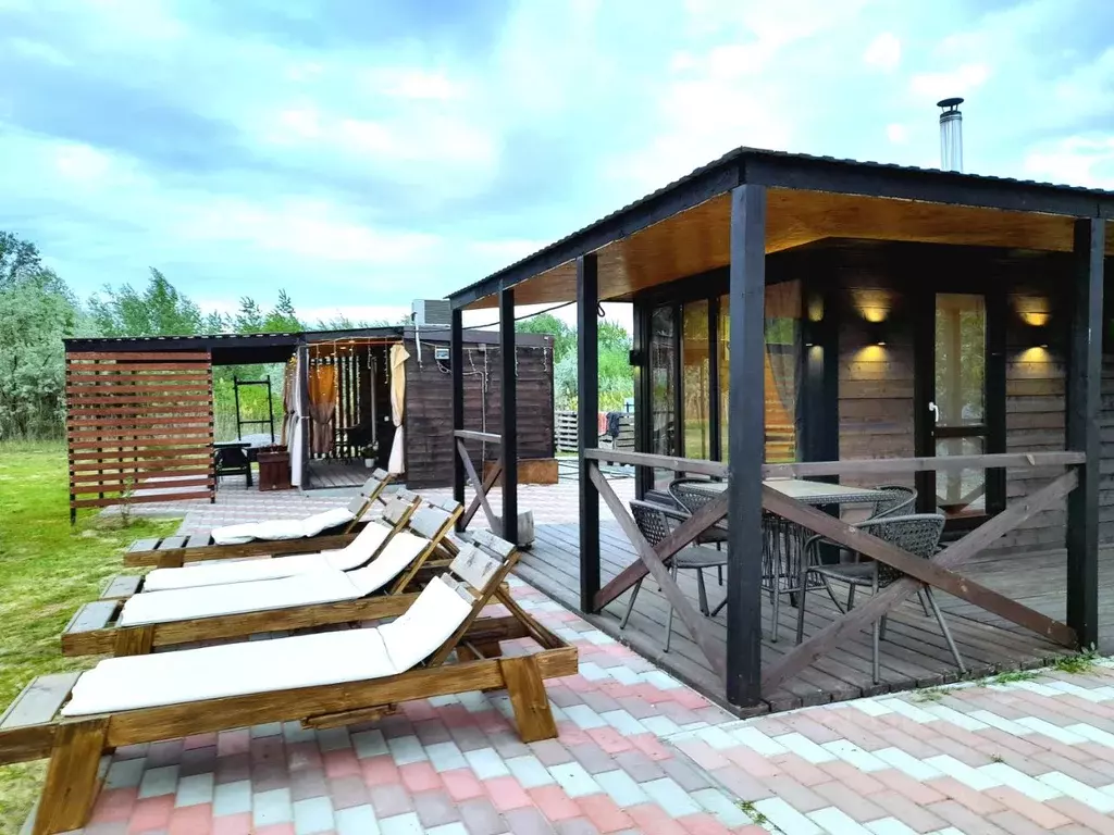 Дом в Волгоградская область, Калачевский район, Ильевское с/пос, Волна ... - Фото 1