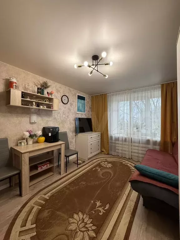 Комната 17 м в 1-к., 2/9 эт. - Фото 0