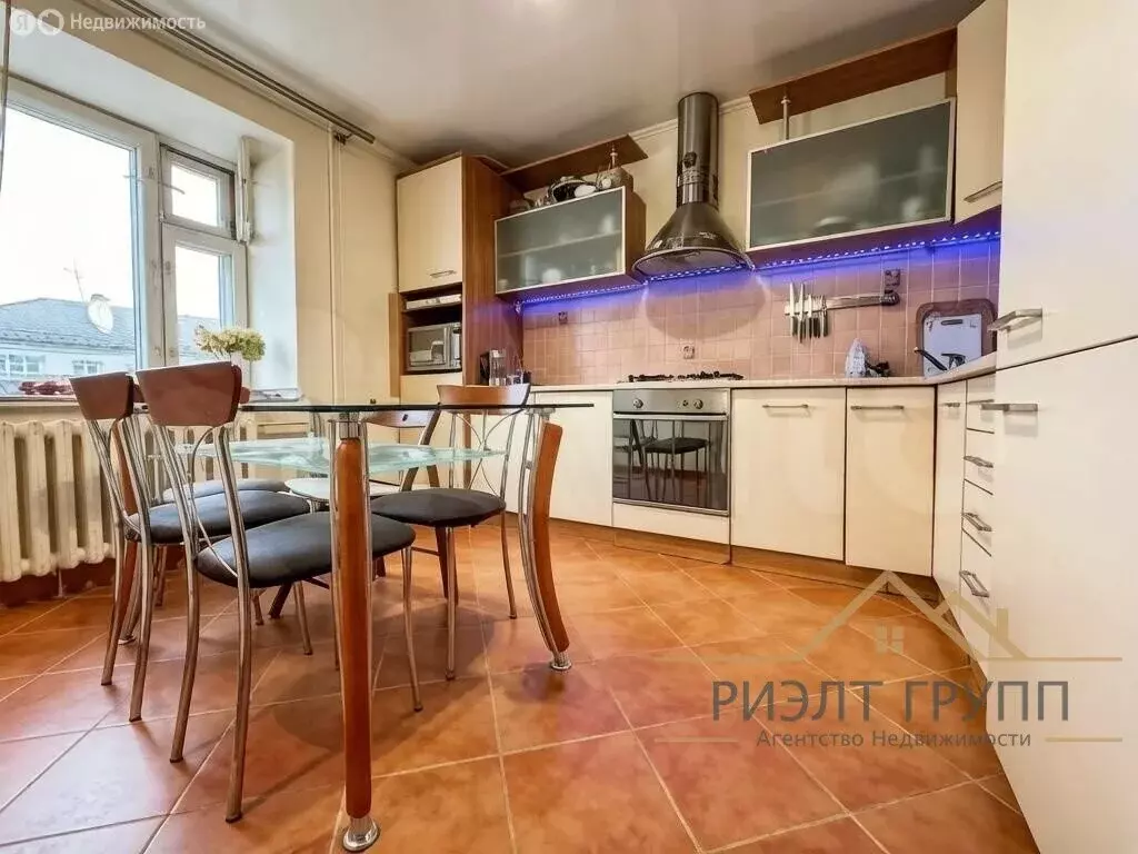 3-комнатная квартира: Казань, улица Академика Королёва, 71 (118 м) - Фото 2