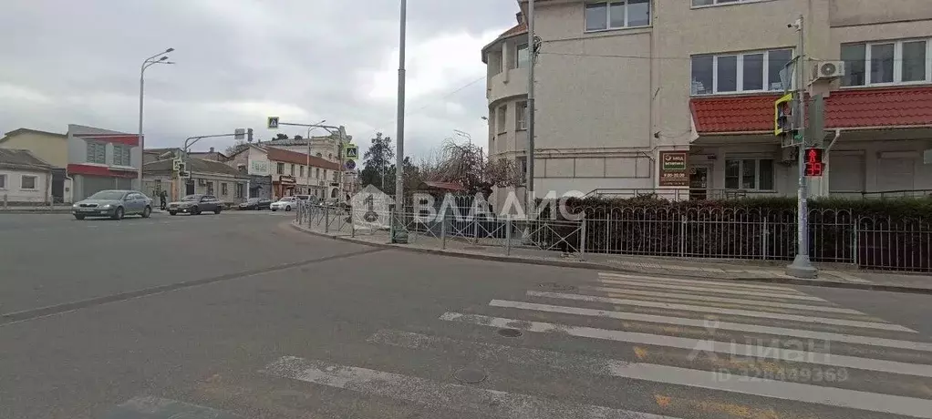 Помещение свободного назначения в Крым, Симферополь ул. Караимская, 1 ... - Фото 2