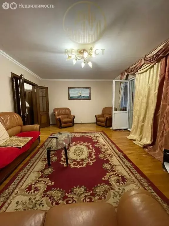 3-комнатная квартира: Пятигорск, Московская улица, 86к3 (100 м) - Фото 1