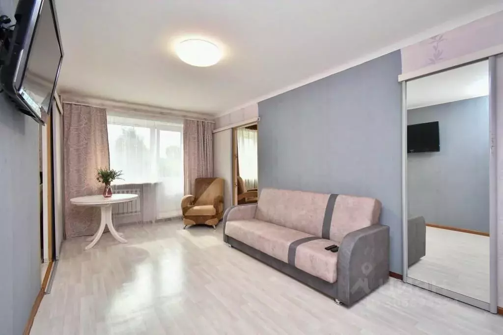 1-к кв. Красноярский край, Красноярск Высотная ул., 27 (44.0 м) - Фото 2