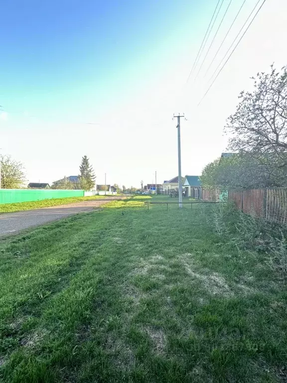 Дом в Башкортостан, Илишевский район, Старокуктовский сельсовет, д. ... - Фото 2