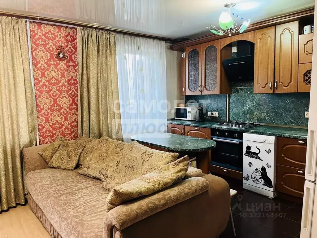 3-к кв. Свердловская область, Екатеринбург ул. Рощинская, 48 (78.9 м) - Фото 0
