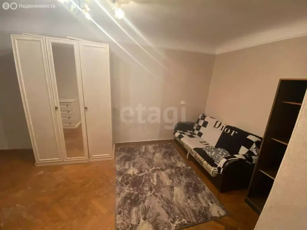 1-комнатная квартира: Владикавказ, улица Кирова, 61 (30 м) - Фото 1