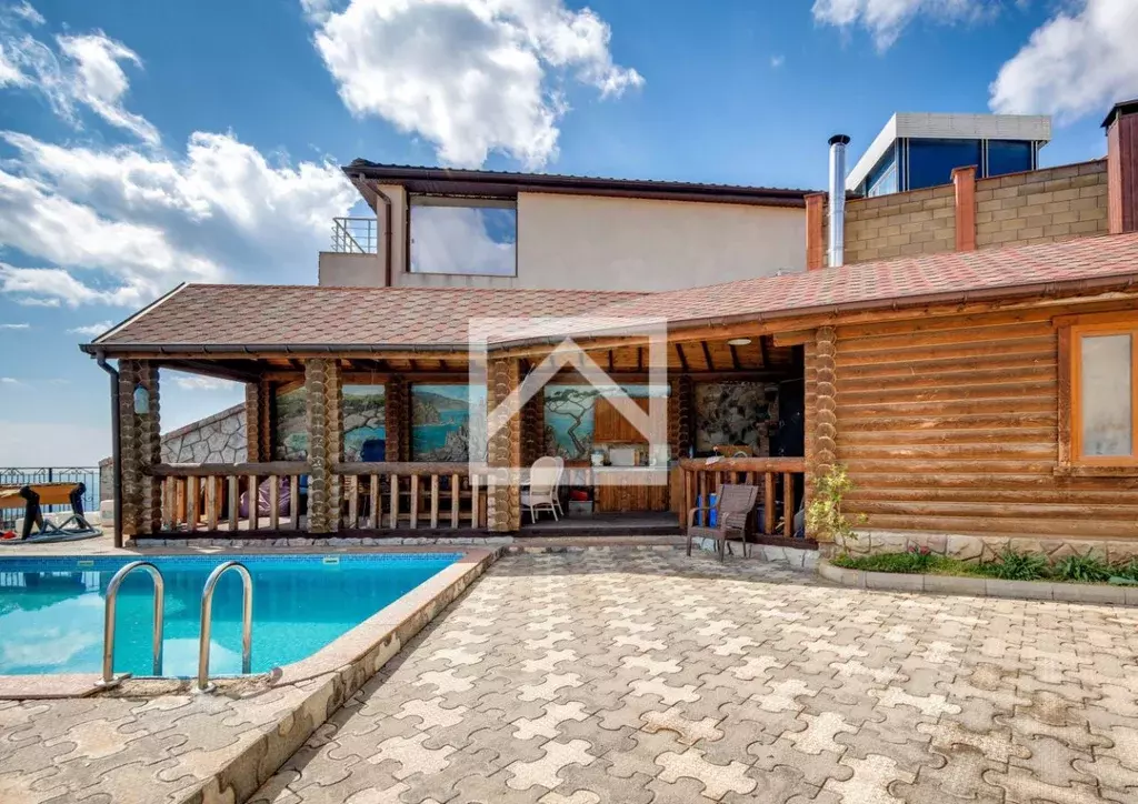 Дом в Крым, Ялта ул. Средне-Дарсановская, 14 (317 м) - Фото 0