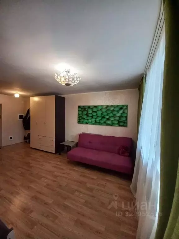 Студия Свердловская область, Екатеринбург ул. Рощинская, 37А (36.0 м) - Фото 1