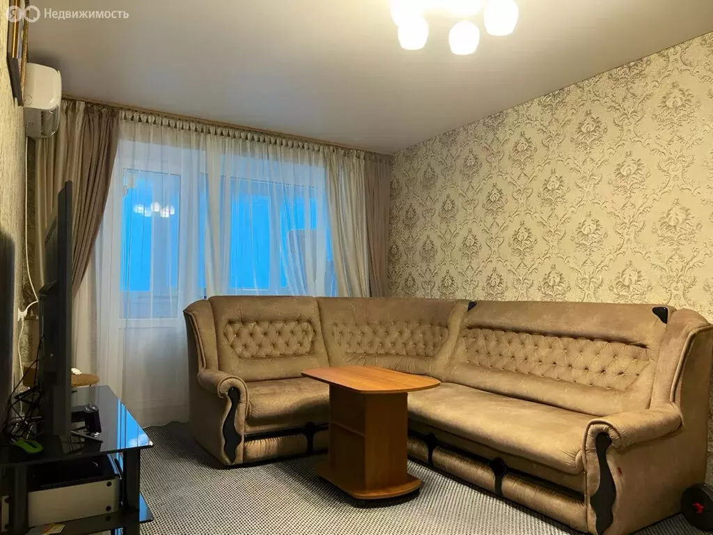 3-комнатная квартира: Ростов-на-Дону, улица Петрашевского, 34 (59 м) - Фото 0