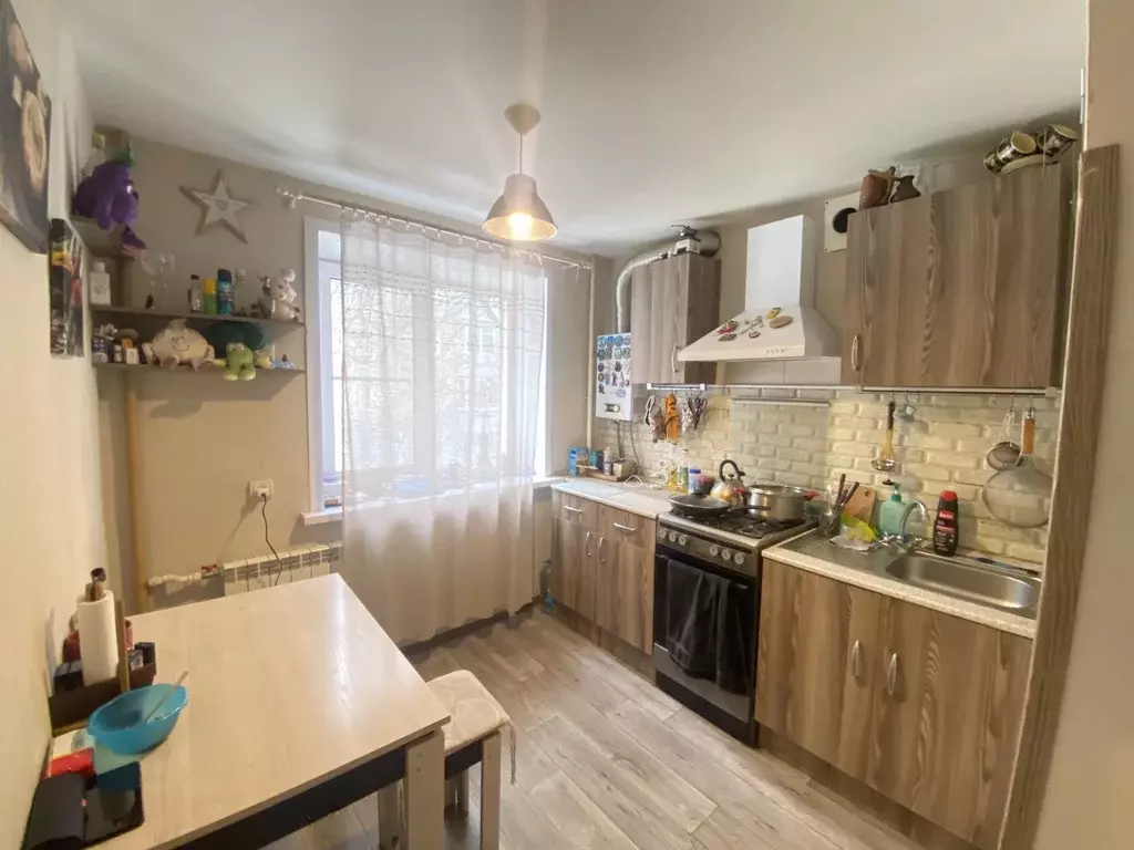 Продаётся 3-к квартира, 56.2 м - Фото 1