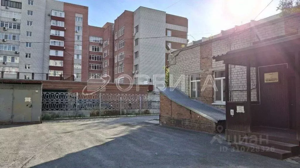Помещение свободного назначения в Тюменская область, Тюмень ул. ... - Фото 1