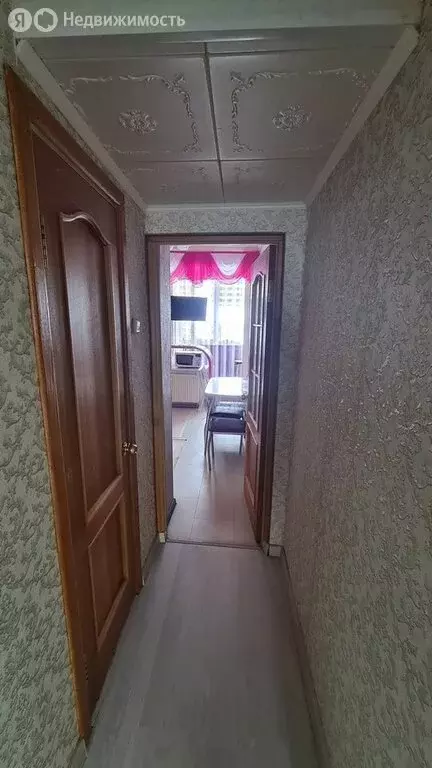 2-комнатная квартира: Новый Уренгой, район Северная Жилая Часть, ... - Фото 0