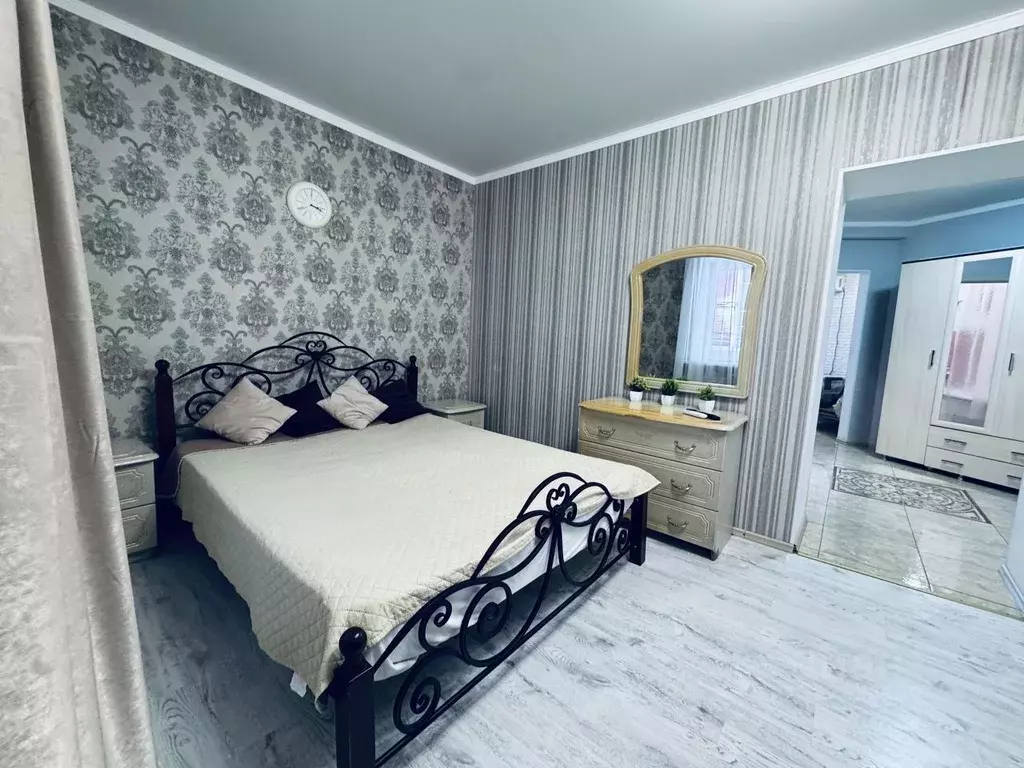 1-к кв. Астраханская область, Астрахань ул. Куликова, 67В (50.0 м) - Фото 2