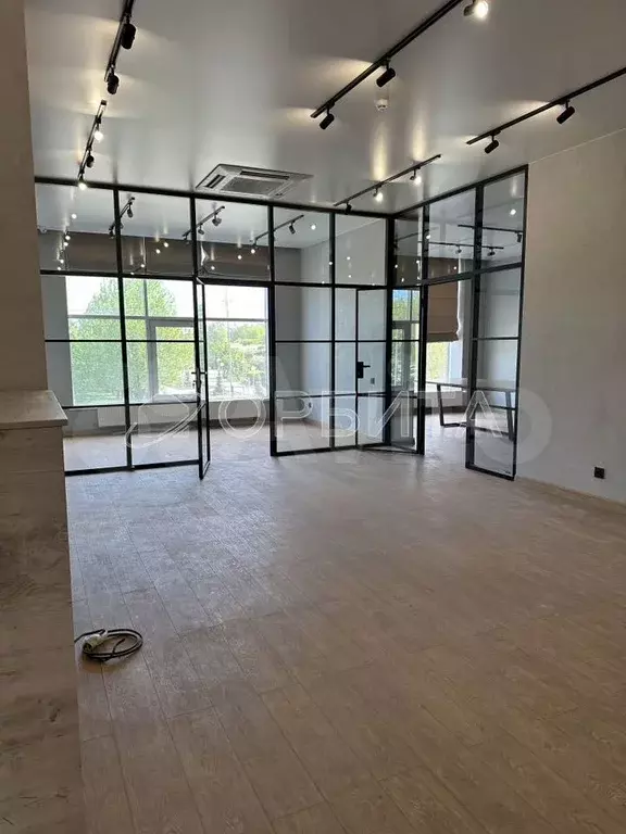 Продам помещение свободного назначения, 202 м - Фото 0