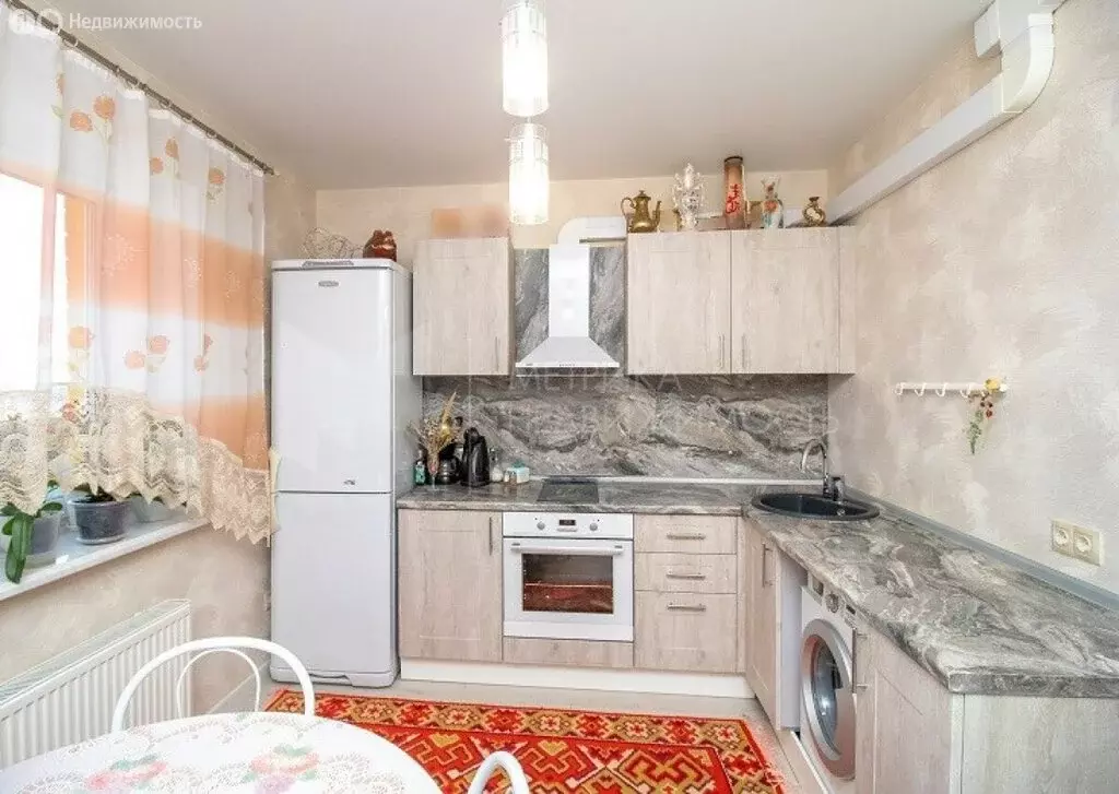 1-комнатная квартира: Тюмень, улица Дружбы, 73 (39.2 м) - Фото 2