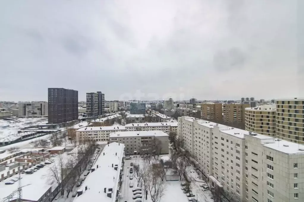 2-к кв. Тюменская область, Тюмень Профсоюзная ул., 63к1 (60.9 м) - Фото 1