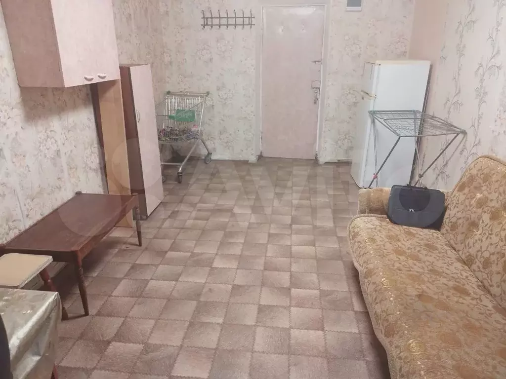 Комната 18 м в 5-к., 1/5 эт. - Фото 1