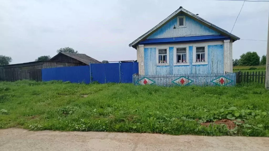 Дом в Удмуртия, Глазовский район, д. Пусошур Новая ул., 8 (4700 м) - Фото 2