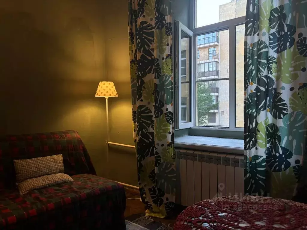 Комната Санкт-Петербург 14-я Васильевского острова линия, 93Б - Фото 2