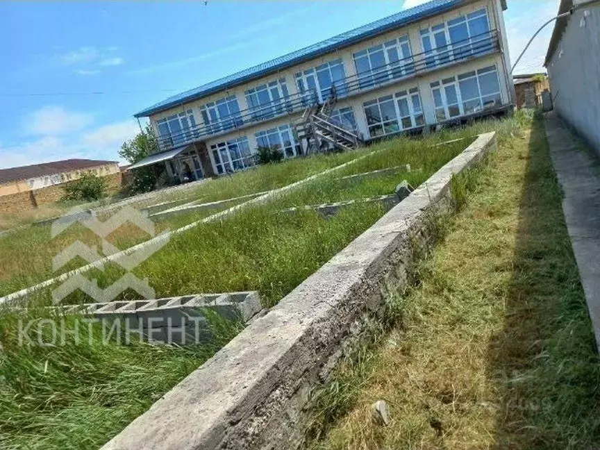 Дом в Крым, Черноморский район, с. Межводное ул. А. Абдиннановой, 8 ... - Фото 0