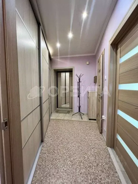1-к кв. Тюменская область, Тюмень Олимпийская ул., 51 (43.0 м) - Фото 1