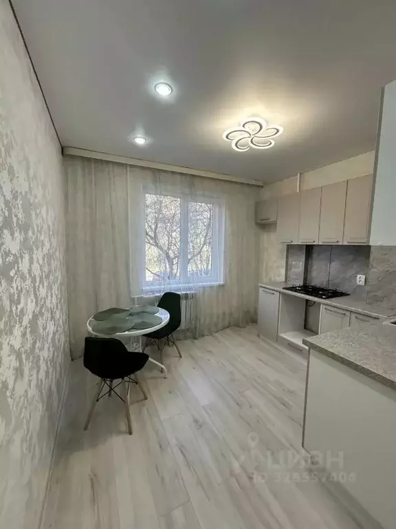 1-к кв. Крым, Симферополь ул. Ковыльная, 84 (33.5 м) - Фото 1