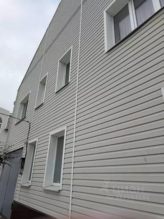 Коттедж в Белгородская область, Старый Оскол ул. Сталеваров (220 м) - Фото 2