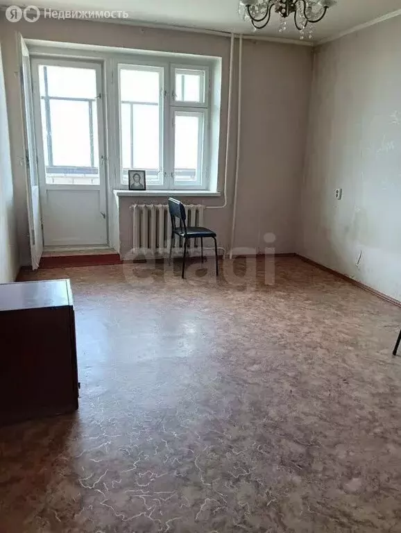 3-комнатная квартира: Миасс, улица 60 лет Октября, 6 (64 м) - Фото 1