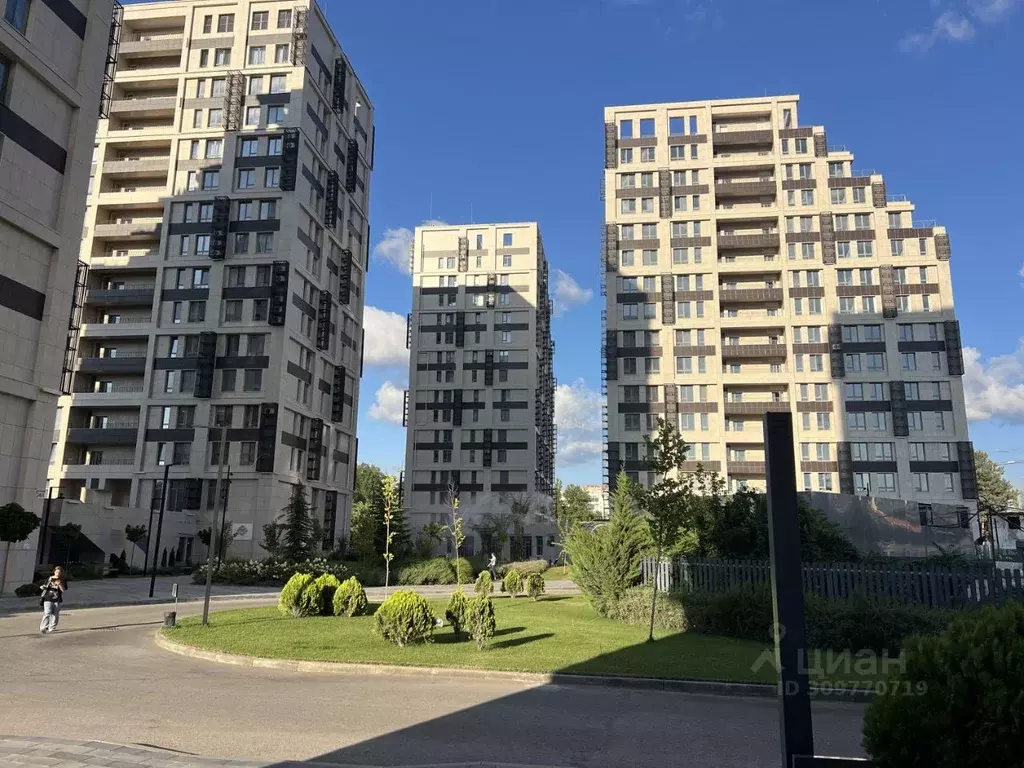 2-к кв. Крым, Симферополь ул. Воровского, 24А (62.0 м) - Фото 1