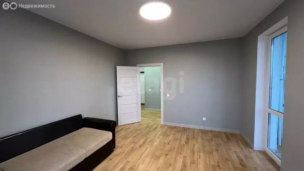 1-комнатная квартира: Пермь, улица Строителей, 37 (41 м) - Фото 2