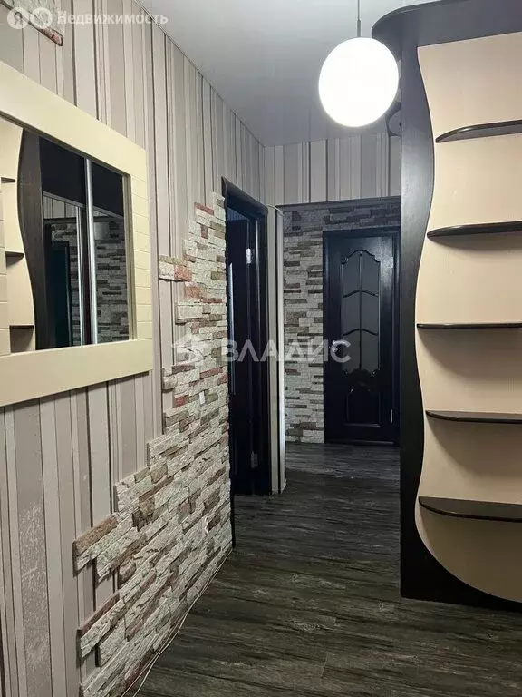 2-комнатная квартира: Благовещенск, улица Калинина, 130 (58.3 м) - Фото 1