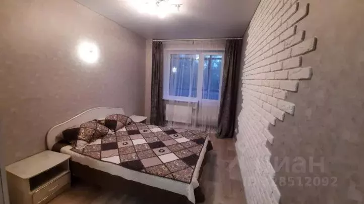 1-к кв. Хакасия, Абакан Пирятинская ул., 18Б (33.0 м) - Фото 1