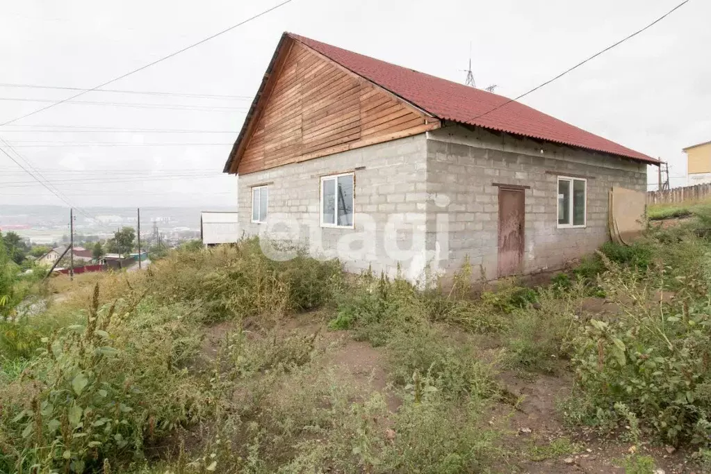 Дом в Красноярский край, Красноярск городской округ, пос. Солонцы, ... - Фото 1