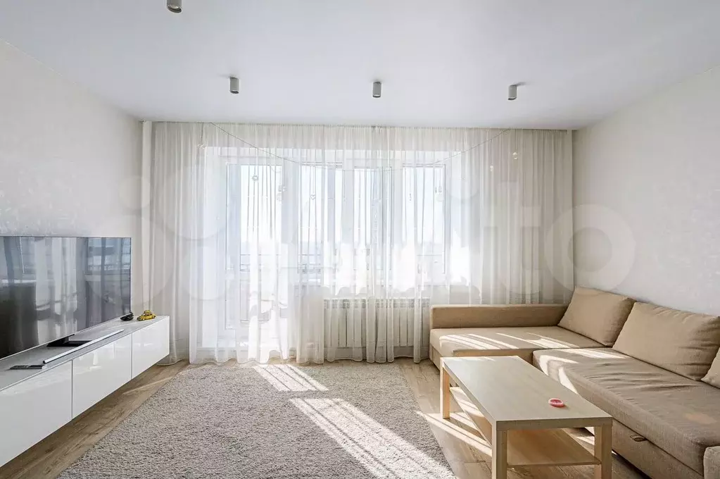 Квартира-студия, 32,8 м, 15/18 эт. - Фото 1