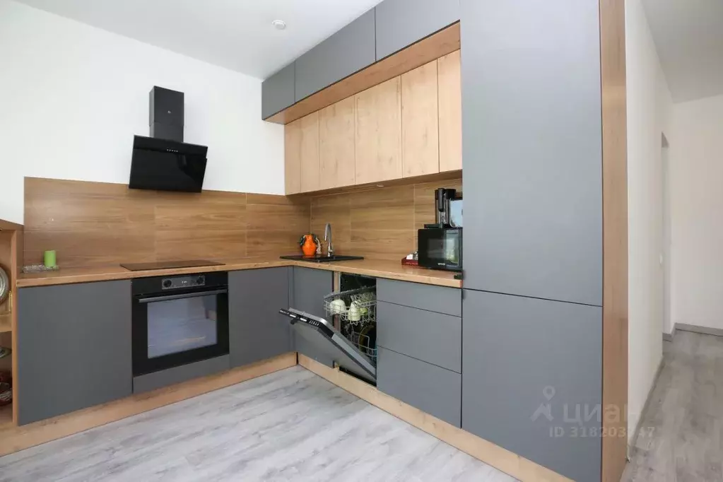 Дом в Калининградская область, Гурьевский муниципальный округ, пос. ... - Фото 1