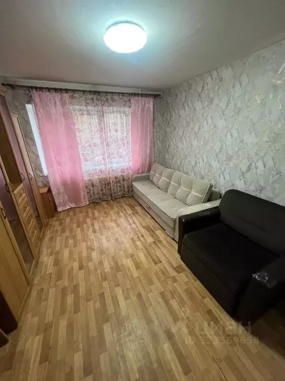 Студия Новгородская область, Великий Новгород ул. Попова, 6к2 (19.0 м) - Фото 1