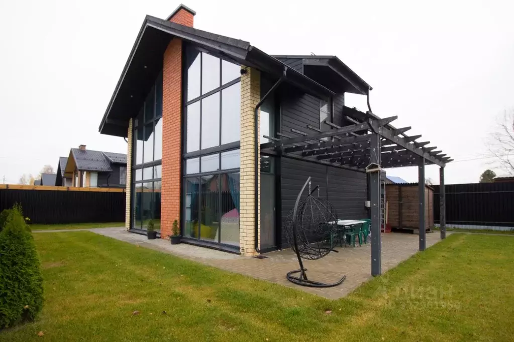 Дом в Калужская область, Калуга ул. Комбата Сергея Козлова, 1 (120 м) - Фото 2