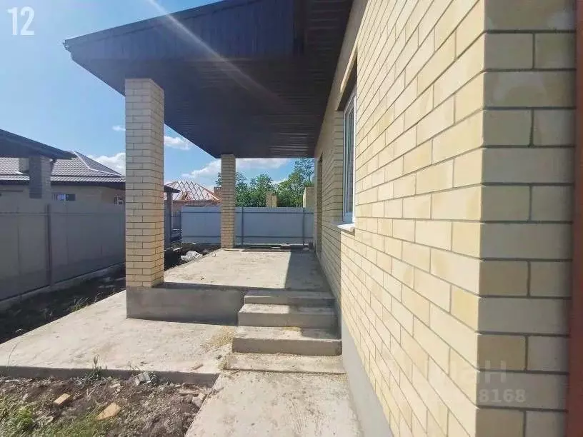 Дом в Краснодарский край, Динская ст-ца ул. Янковского (90 м) - Фото 1