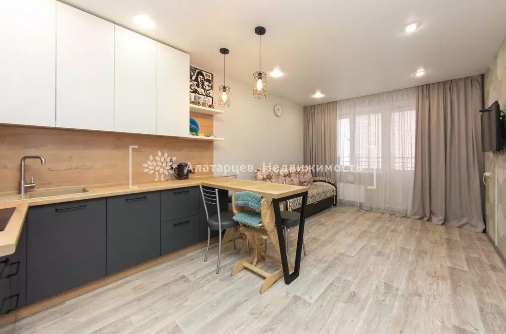 3-к кв. Томская область, Томск Речной пер., 6 (59.0 м) - Фото 1