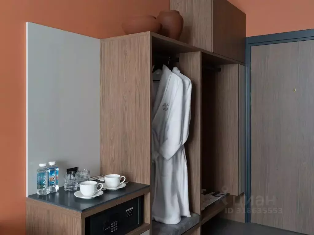 Комната Иркутская область, Иркутск ул. Марата, 8 - Фото 1