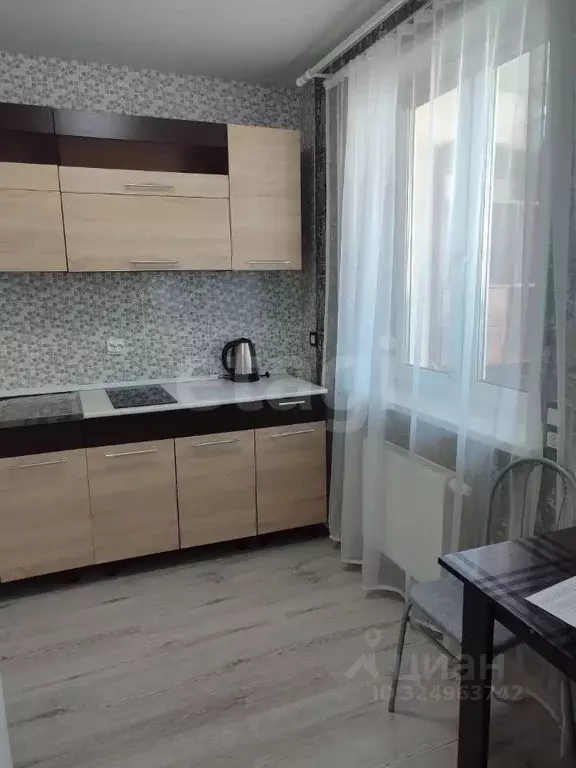 Студия Тюменская область, Тюмень ул. Вадима Бованенко, 1 (30.0 м) - Фото 1