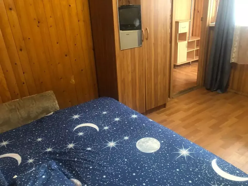 Дом в Краснодарский край, Сочи пос. Лоо, ул. Жигулевская, 27 (18 м) - Фото 1