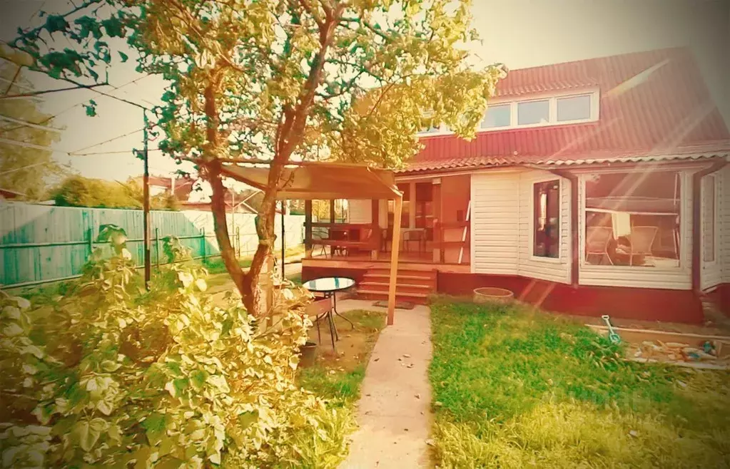 Дом в Санкт-Петербург пос. Белоостров, ул. Главная (141 м) - Фото 1