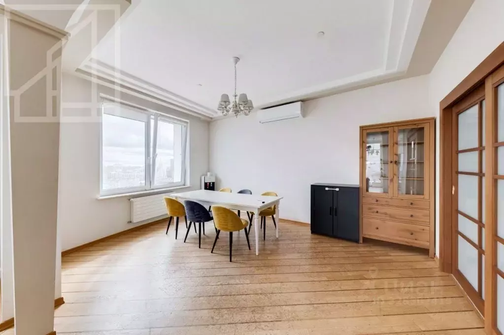 4-к кв. Москва Мосфильмовская ул., 70к2 (180.0 м) - Фото 1