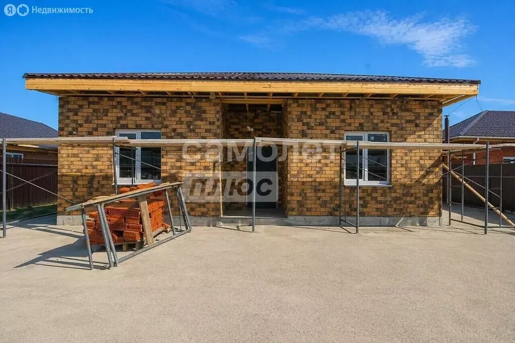 Дом в посёлок Красное Поле, Багрецовая улица (100 м) - Фото 1