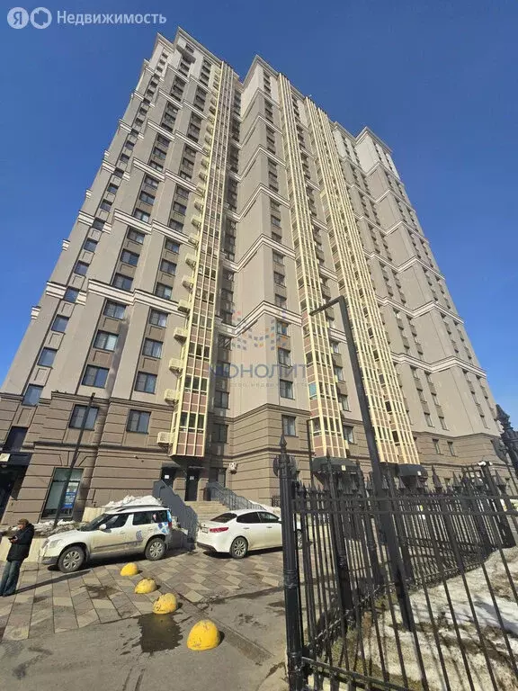 3-комнатная квартира: Москва, улица Ротмистрова, 2к4 (74 м) - Фото 1