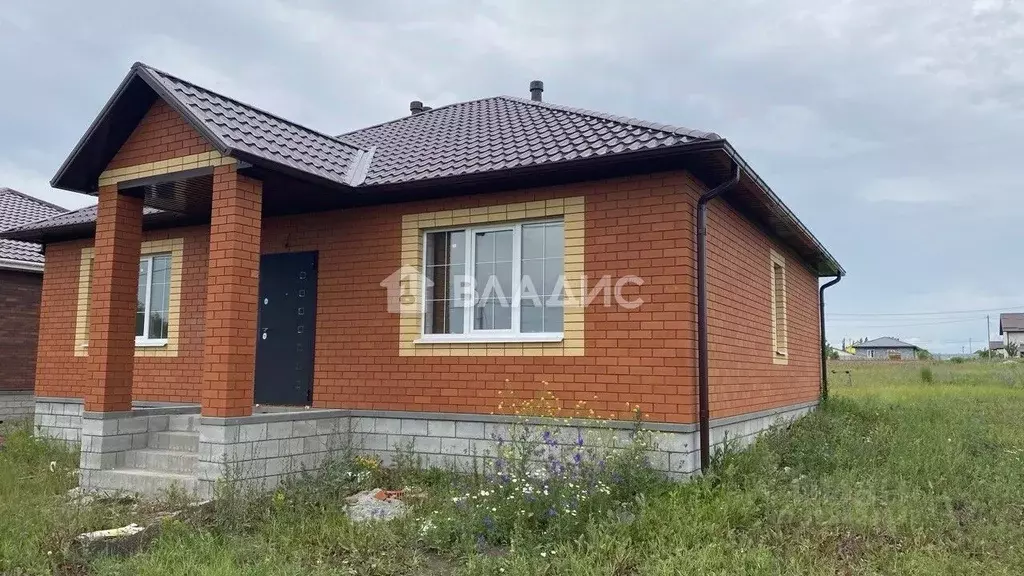 Дом в Белгородская область, Строитель Яковлевский городской округ, ул. ... - Фото 0