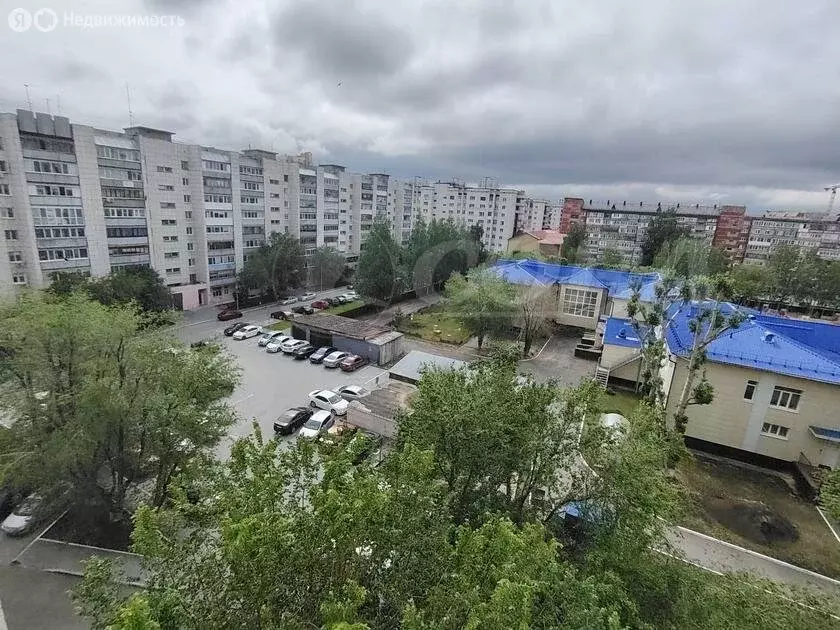 3-комнатная квартира: Тюмень, улица Газовиков, 6 (63 м) - Фото 1