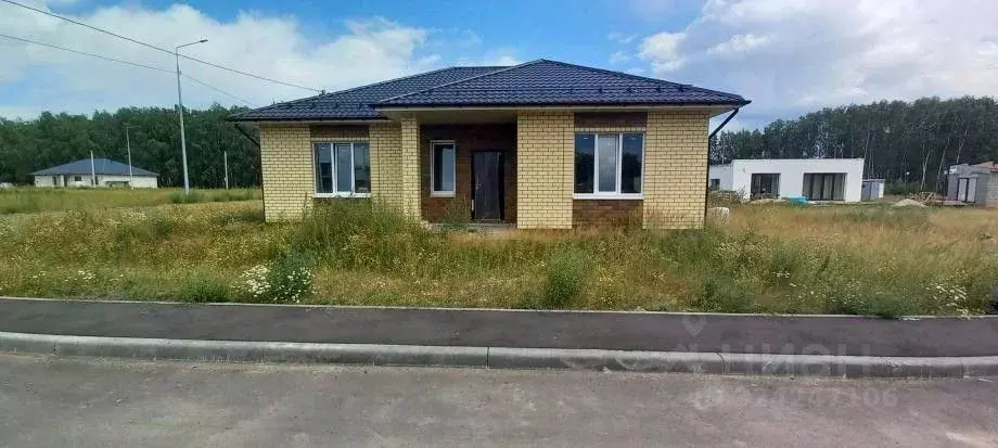 Коттедж в Татарстан, Зеленодольский район, Айшинское с/пос, с. ... - Фото 1