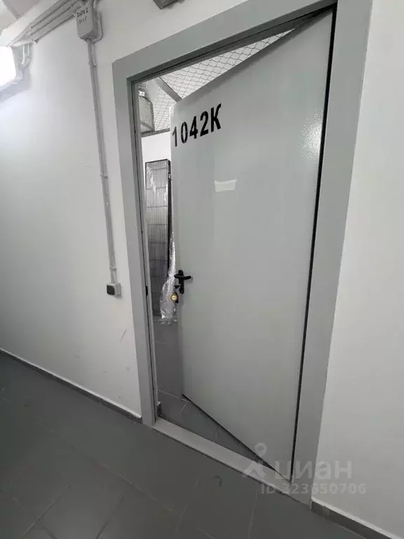 Гараж в Москва ул. Василия Ланового, 1к2 (5 м) - Фото 1